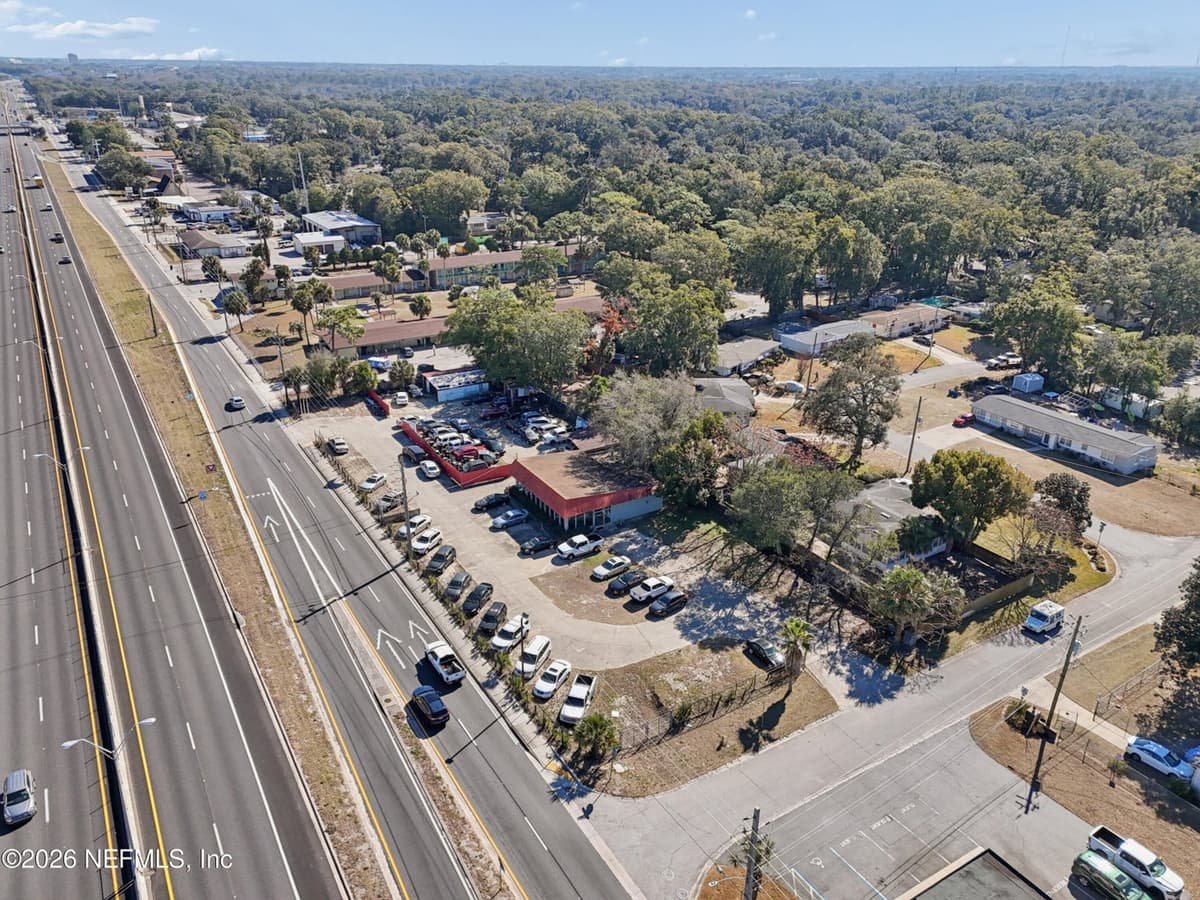 6200 ARLINGTON Expressway, Jacksonville, FL 32211 3