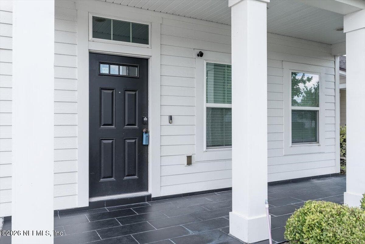 13822 HARLOWTON Avenue, Jacksonville, FL 32256 3