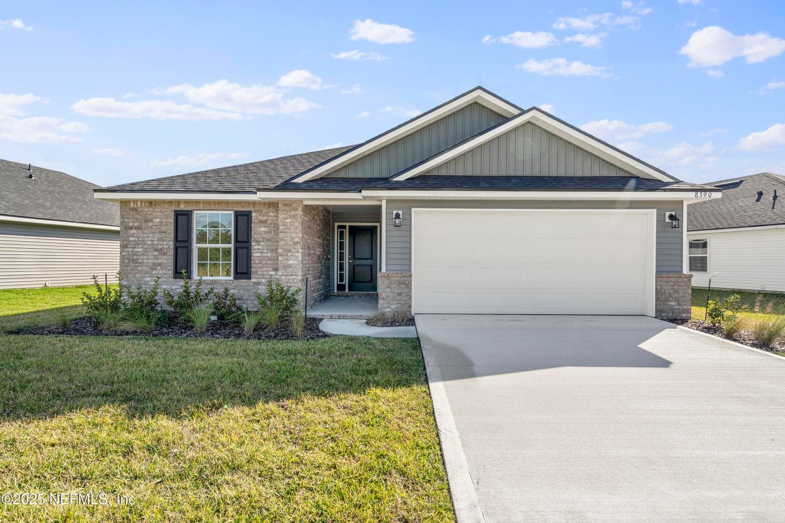 8363 HELMSLEY Boulevard, Jacksonville, FL 32219
