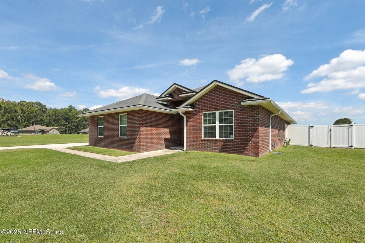 54106 AMBLERWOOD Way, Callahan, FL 32011 2