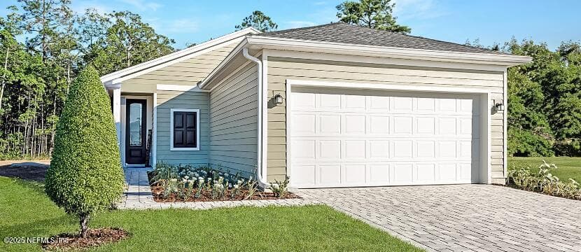 3004 ADELAIDE Road, Green Cove Springs, FL 32043