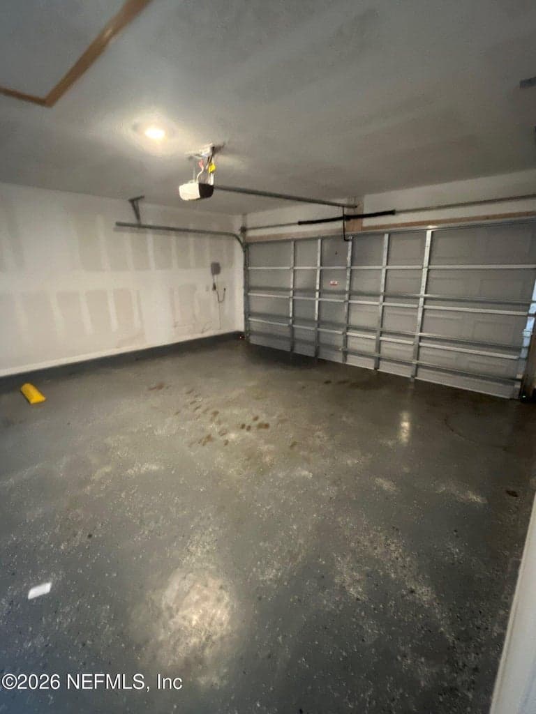 6152 BUCKING BRONCO Drive, Jacksonville, FL 32234 2