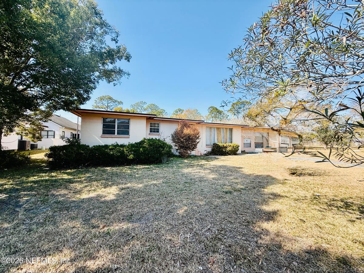 5208 JAMMES ROAD Road, Jacksonville, FL 32210 3