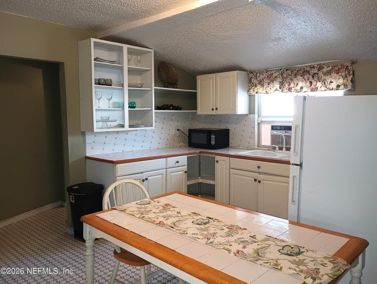 6136 BAGLEY Road, Jacksonville, FL 32209 3