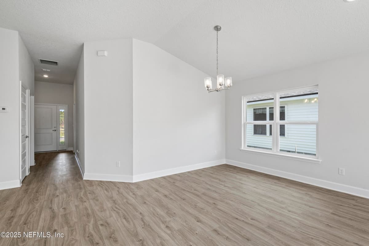 8309 HELMSLEY Boulevard, Jacksonville, FL 32219 2