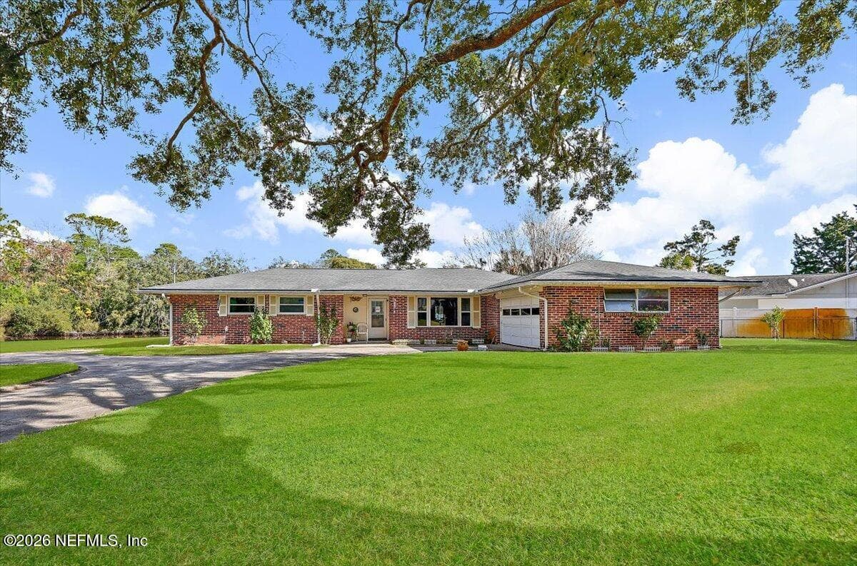 2243 FOUR WINDS Drive, Jacksonville, FL 32224 2