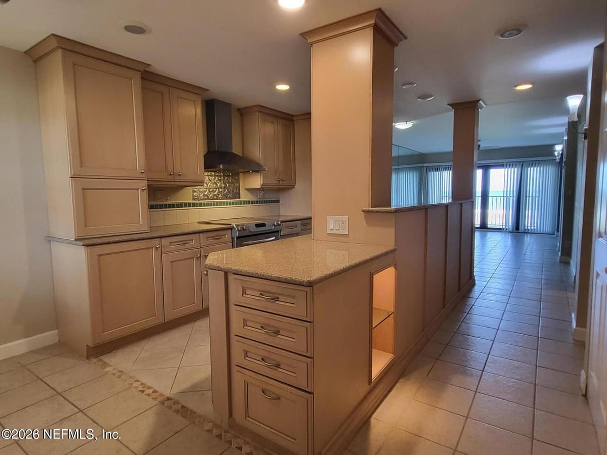 1901 N 1ST Street 203, Jacksonville Beach, FL 32250 3
