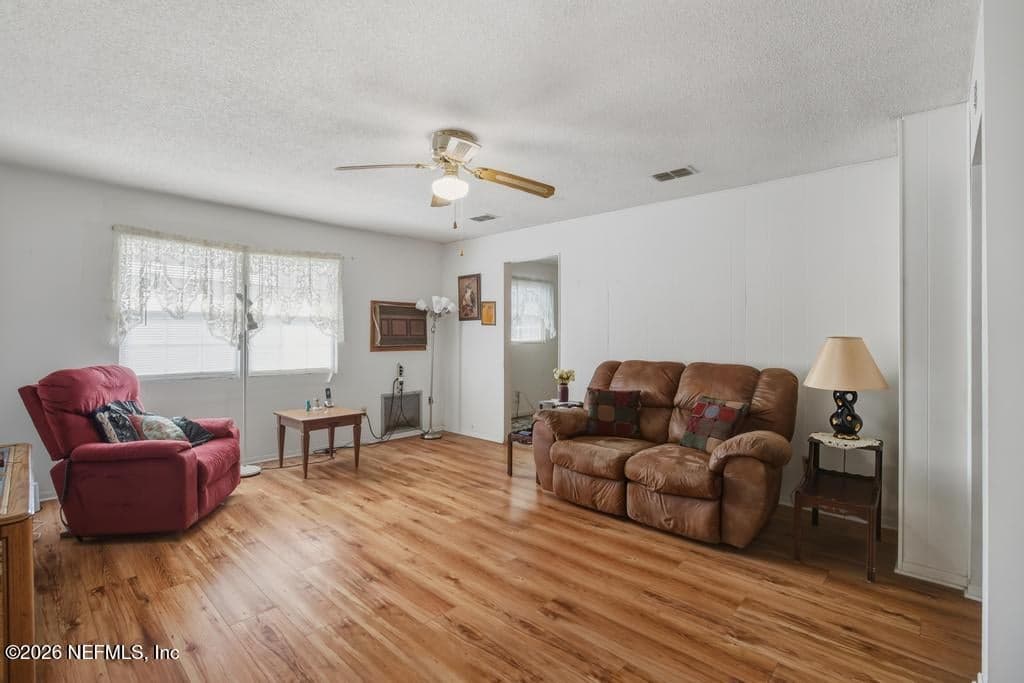 2012 TEAL Lane, Middleburg, FL 32068 2