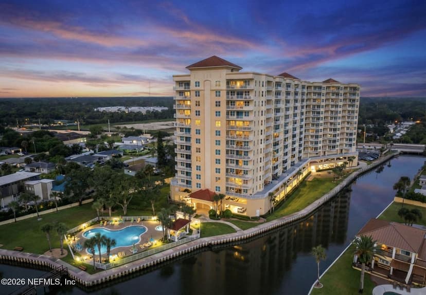2801 RIDGEWOOD Avenue 1015, South Daytona, FL 32119