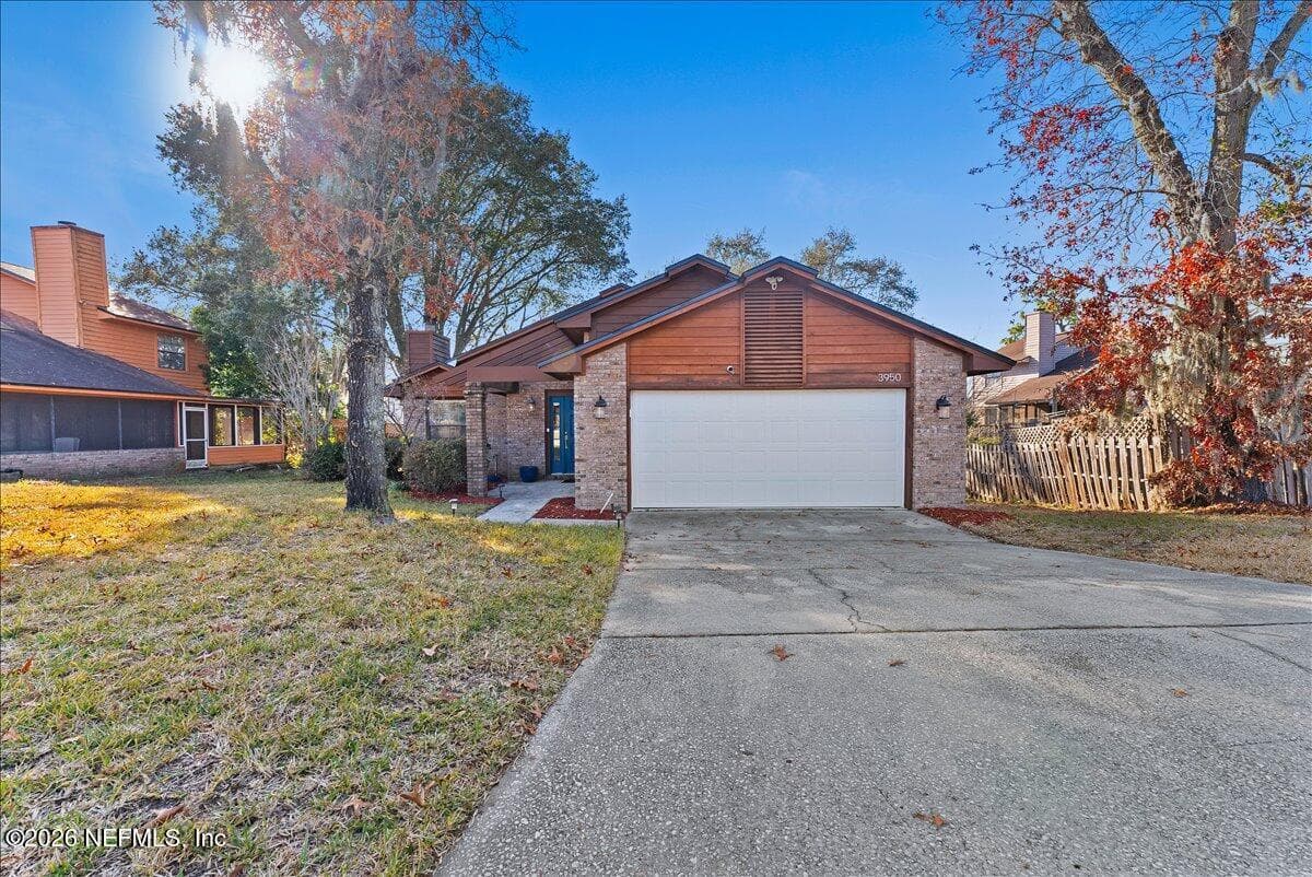 3950 ARBOR BLUFF Lane E, Jacksonville, FL 32225 2