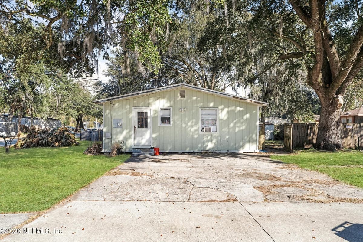 237 LAMSON Street, Jacksonville, FL 32211 3