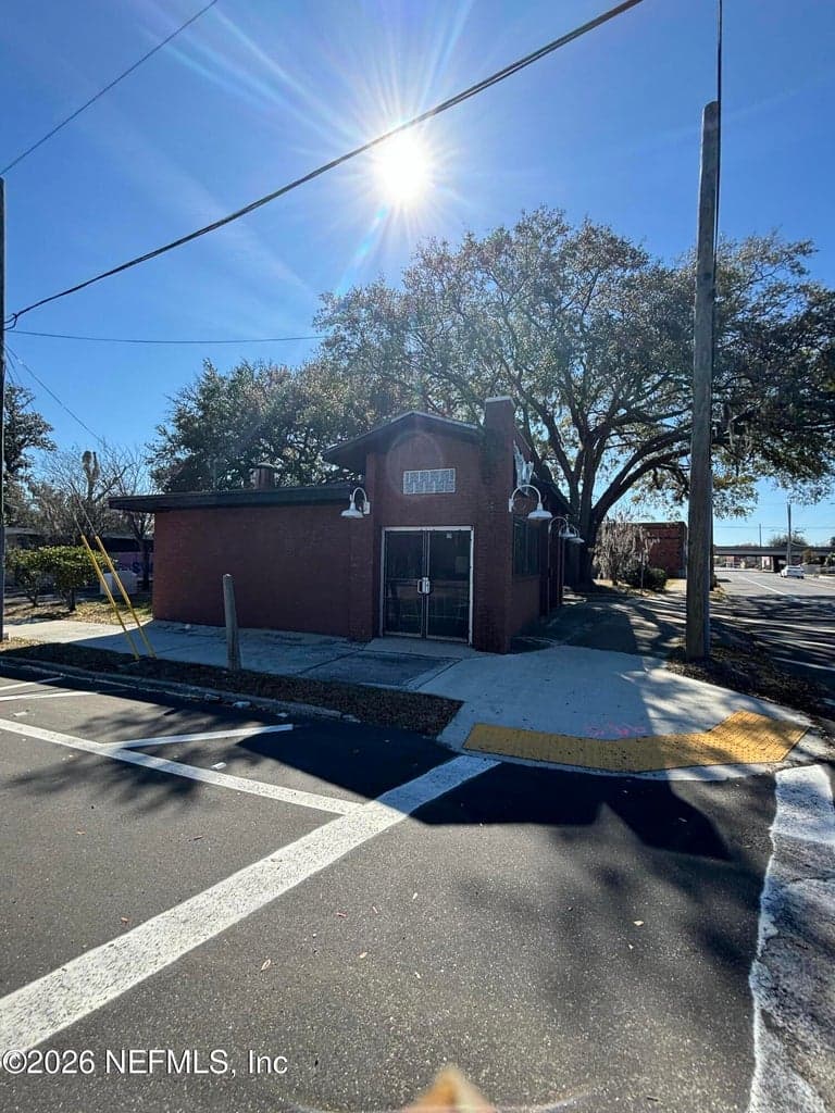 3125 N PEARL Street, Jacksonville, FL 32206 2
