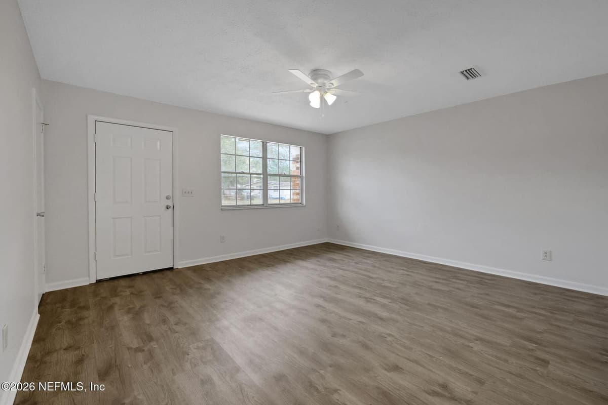 2313 BETSY Drive, Jacksonville, FL 32210 3