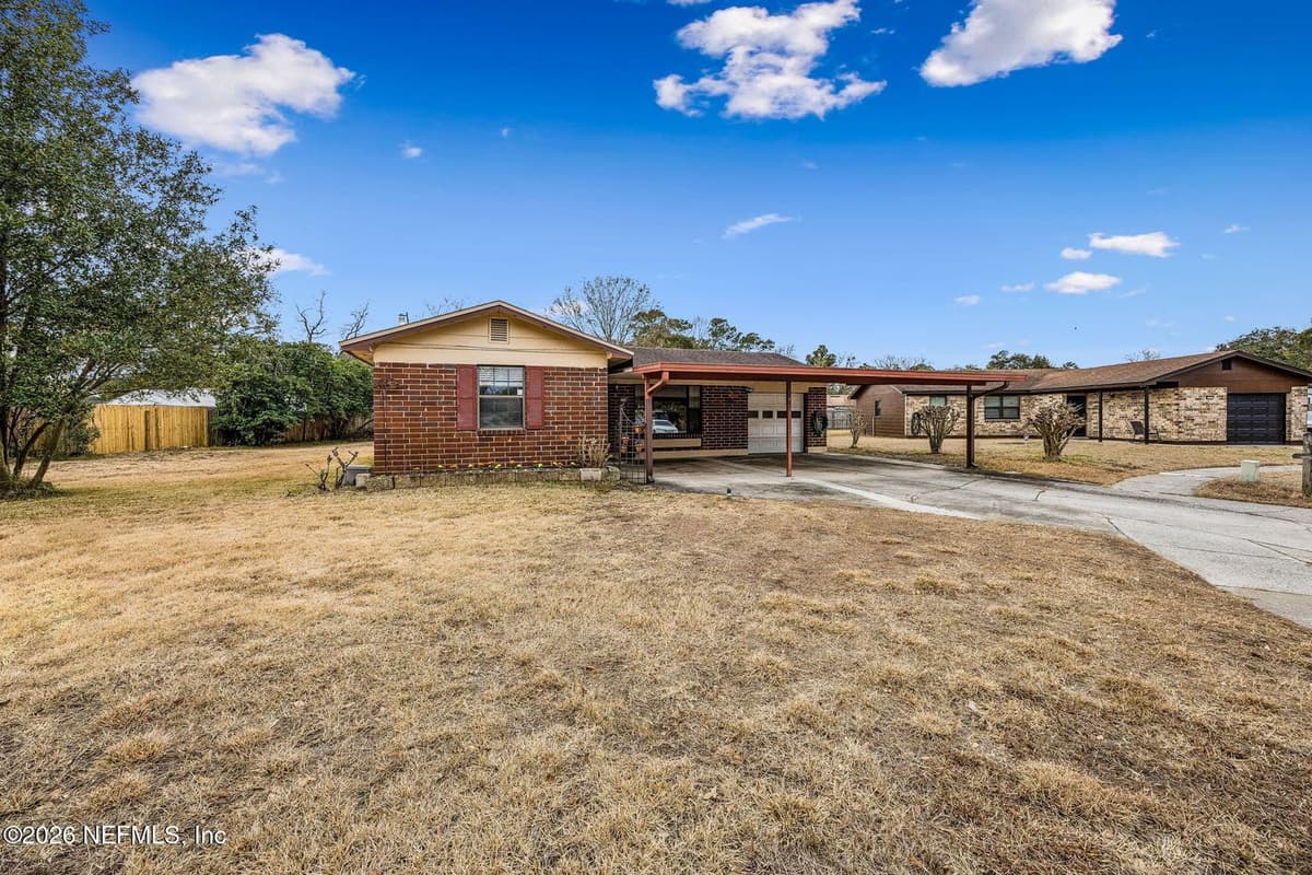 8338 DOBRY Court, Jacksonville, FL 32221 2