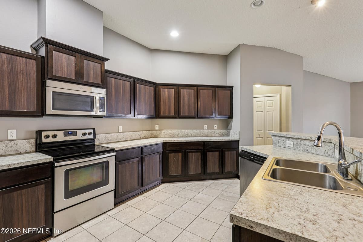 76754 TIMBERCREEK Boulevard, Yulee, FL 32097 3