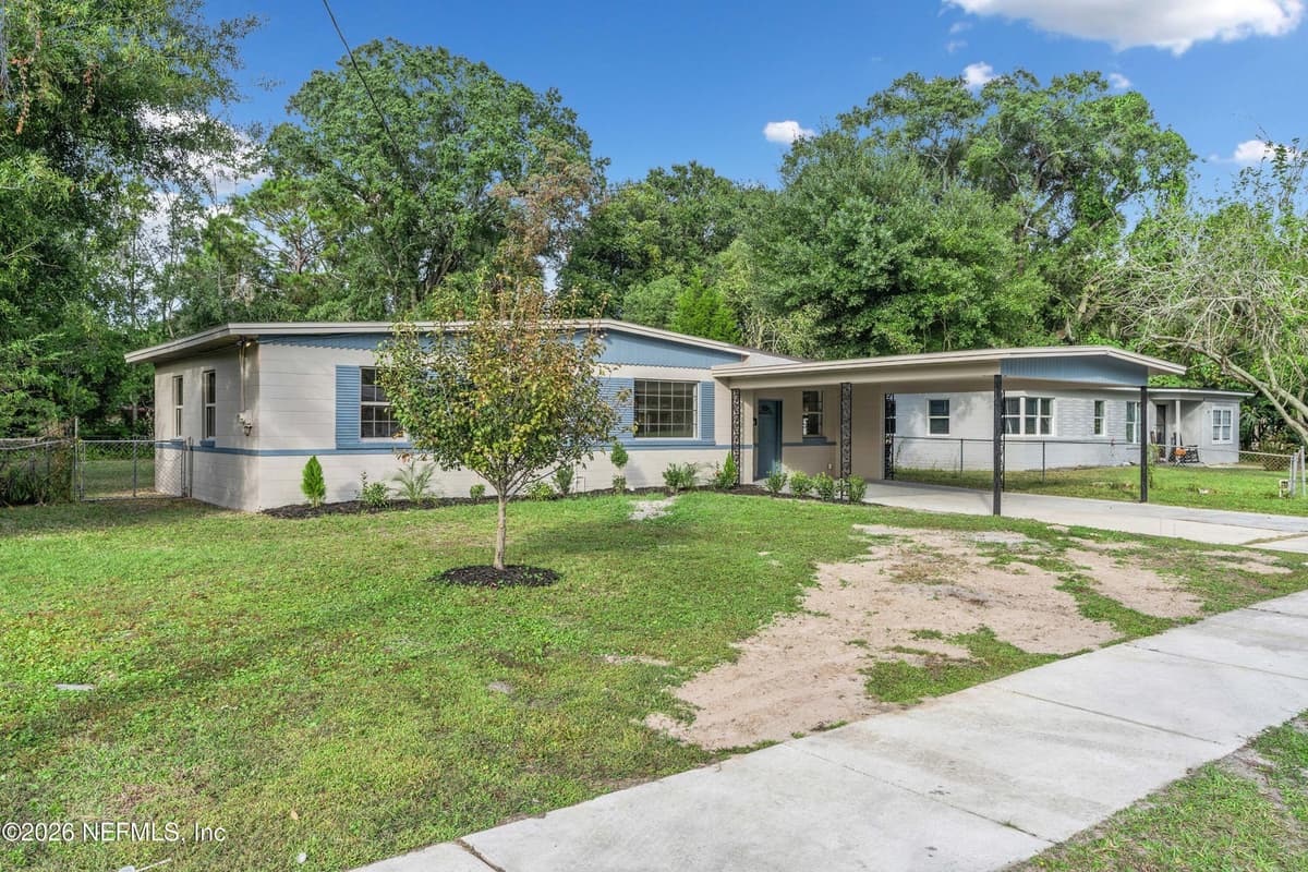 6309 SAUTERNE Drive, Jacksonville, FL 32210 3