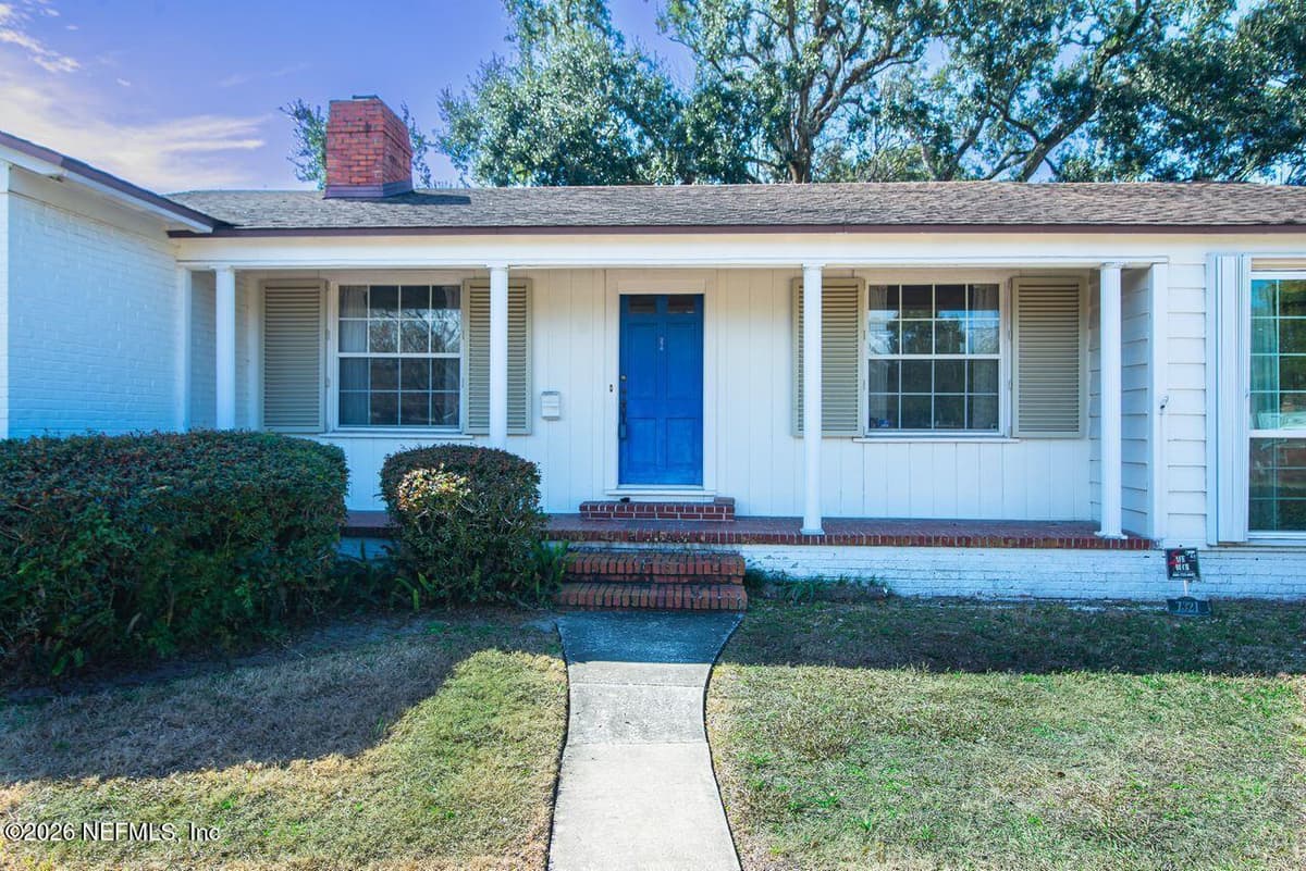1321 MUNDY Drive, Jacksonville, FL 32207 2