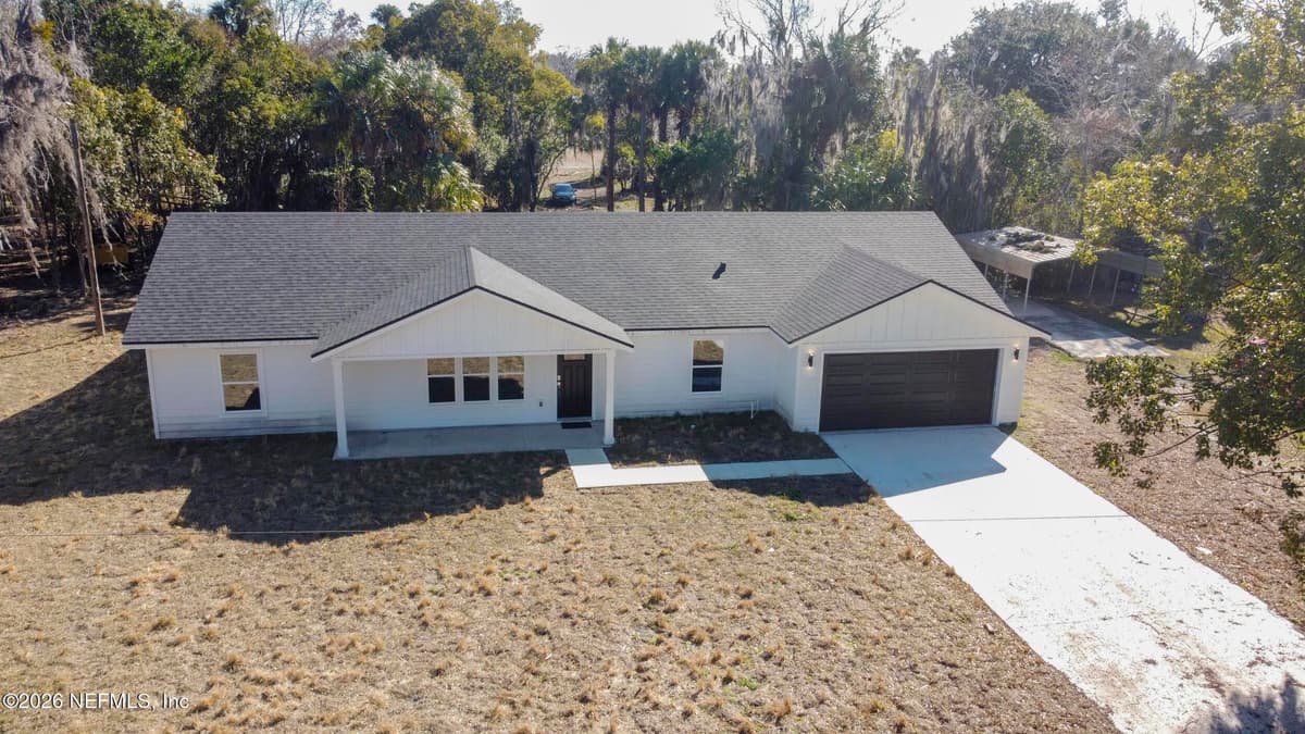 911 N 14TH Street, Palatka, FL 32177 2