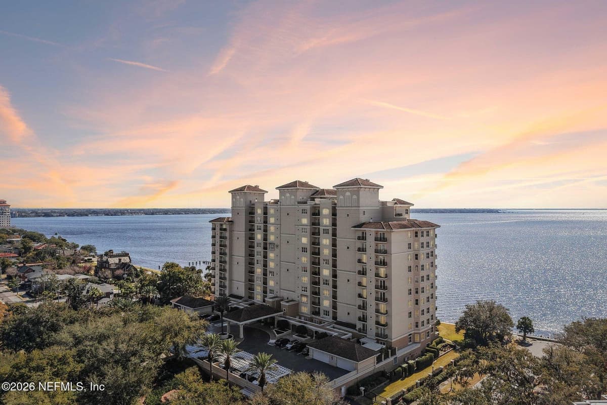 2358 RIVERSIDE Avenue 405, Jacksonville, FL 32204 2