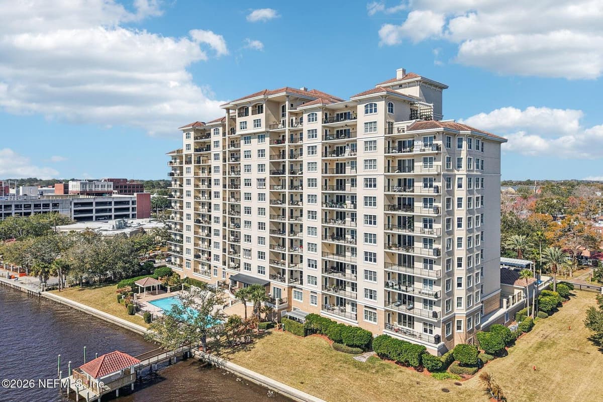 2358 RIVERSIDE Avenue 405, Jacksonville, FL 32204 3