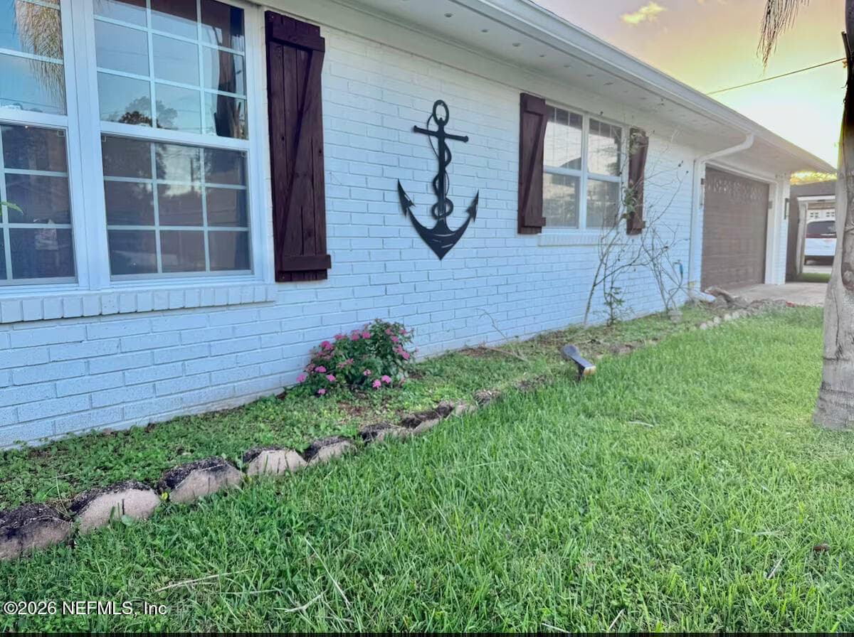 1042 JAMAICA Road E, Jacksonville, FL 32216 3