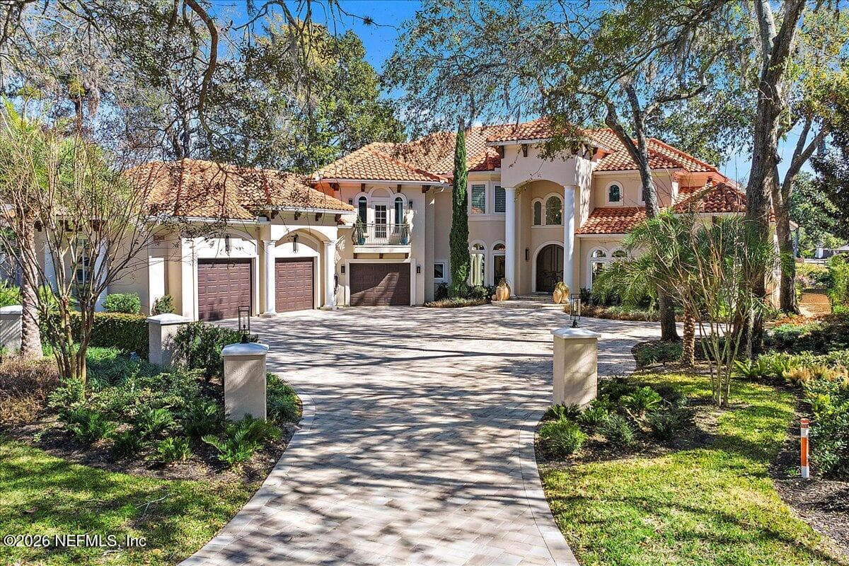 821 QUEENS HARBOR Boulevard, Jacksonville, FL 32225 2