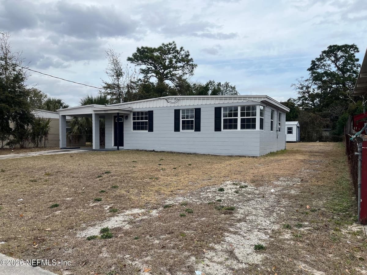 10547 BRIARCLIFF Road E, Jacksonville, FL 32218 3