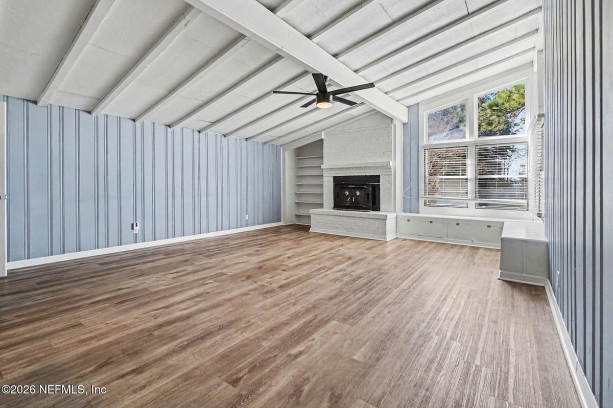 1113 FOUNTAIN Road, Jacksonville, FL 32205 2