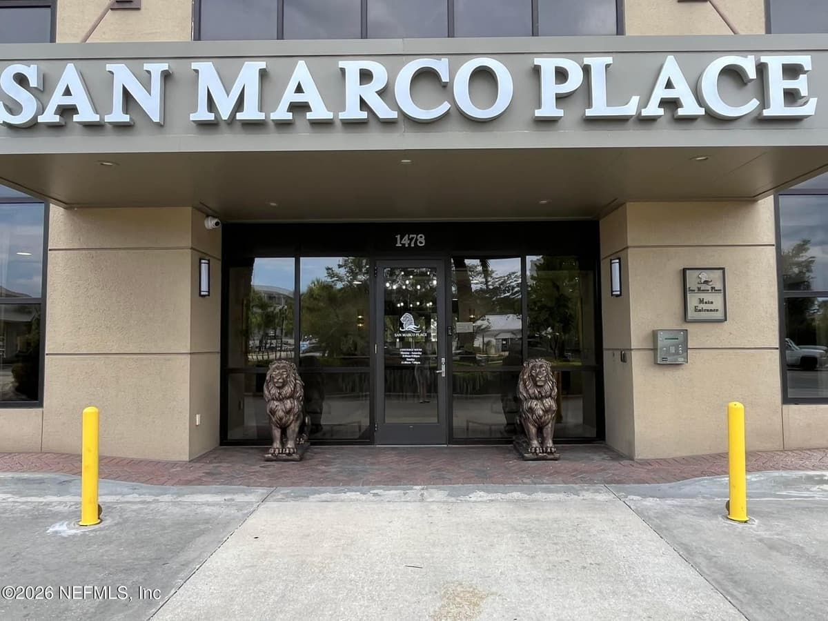 1478 RIVERPLACE Boulevard 1801, Jacksonville, FL 32207 2