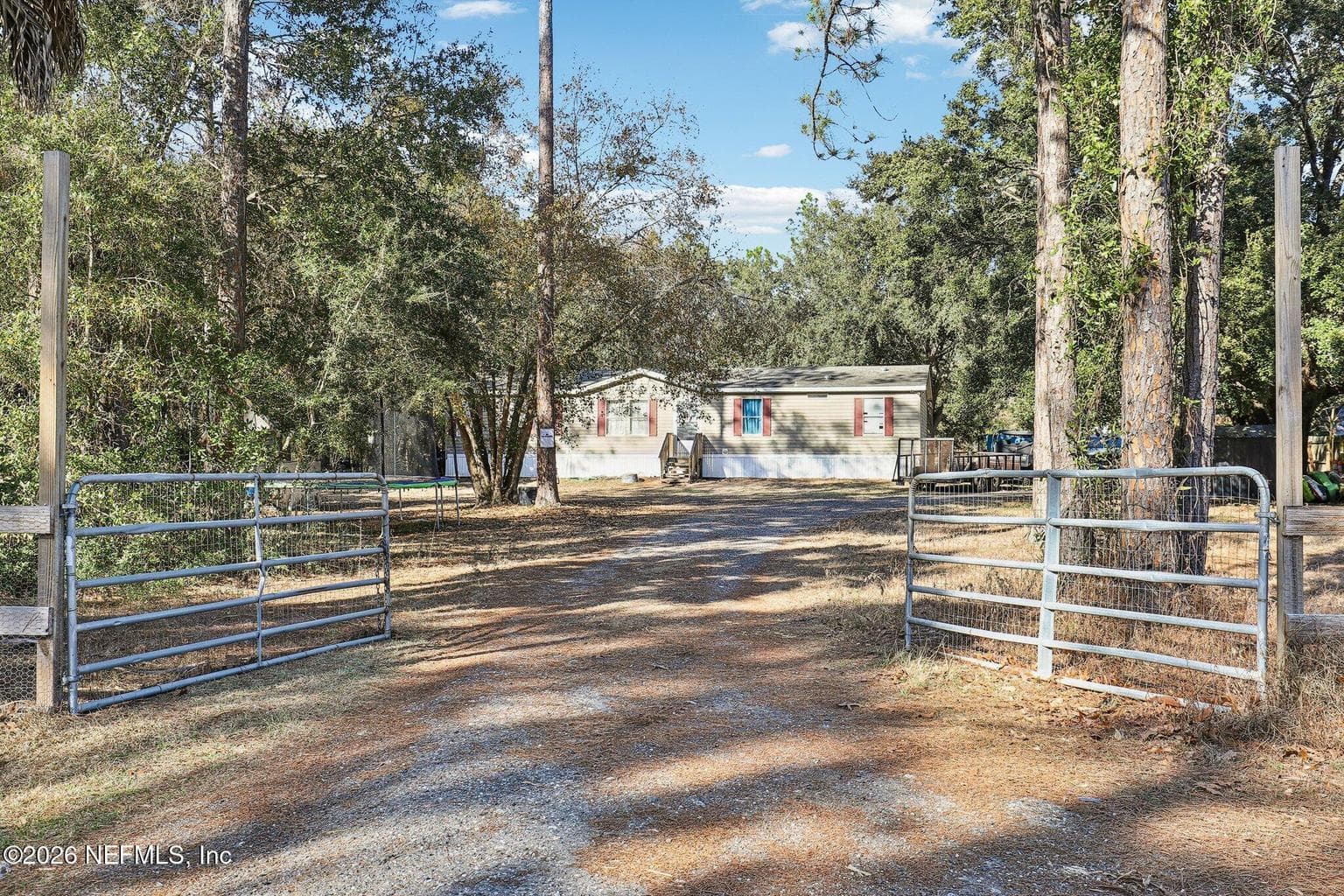 85262 BURMEISTER Road, Fernandina Beach, FL 32034