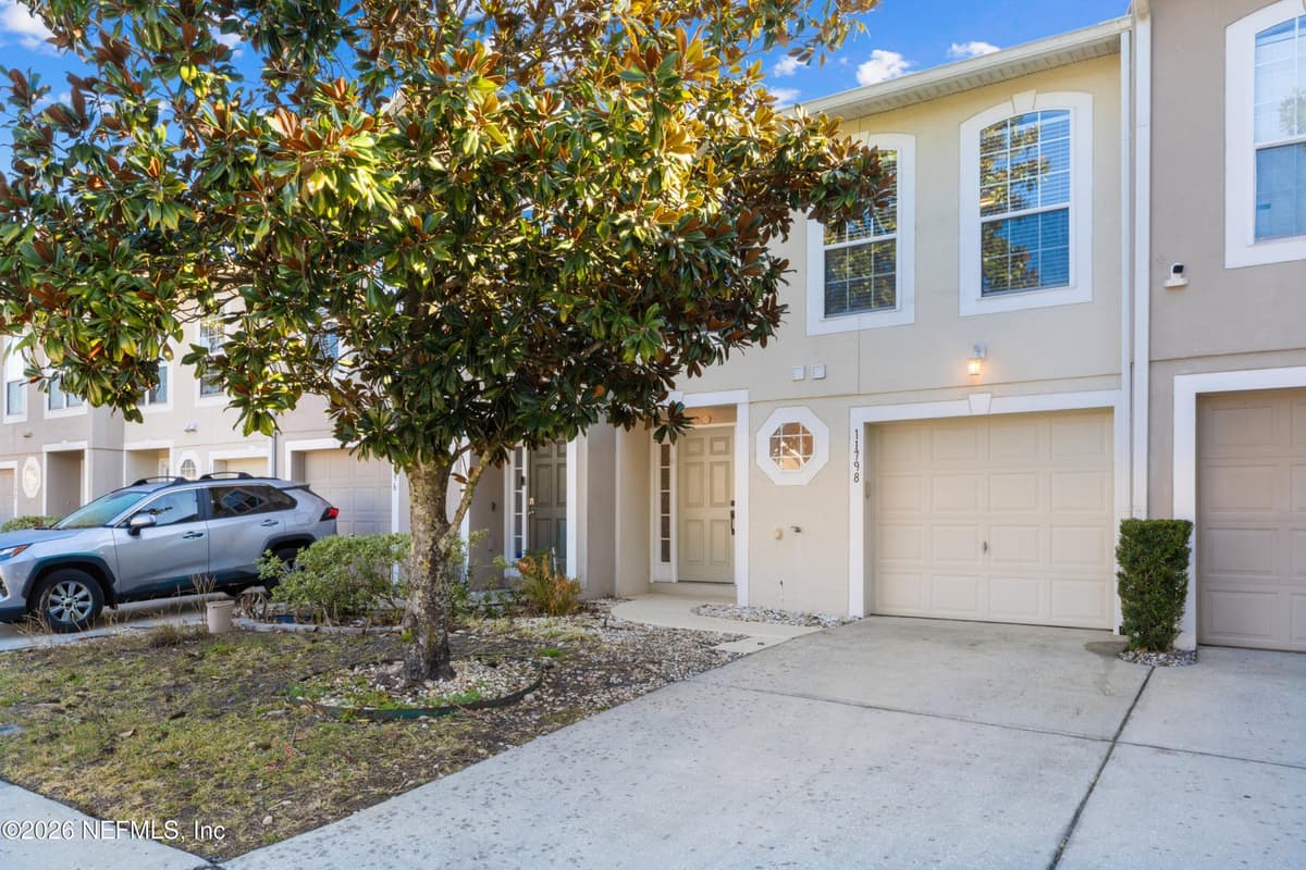 11798 LAKE BEND Circle, Jacksonville, FL 32218 2