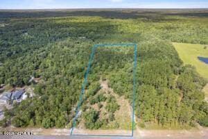 14014 DUNROVEN Drive, Bryceville, FL 32009