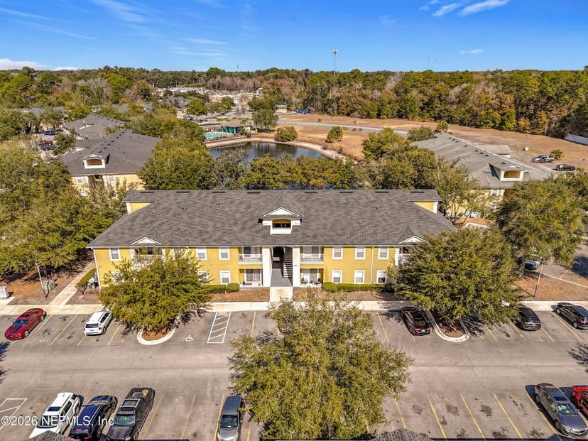 3671 KIRKPATRICK Circle 6, Jacksonville, FL 32210