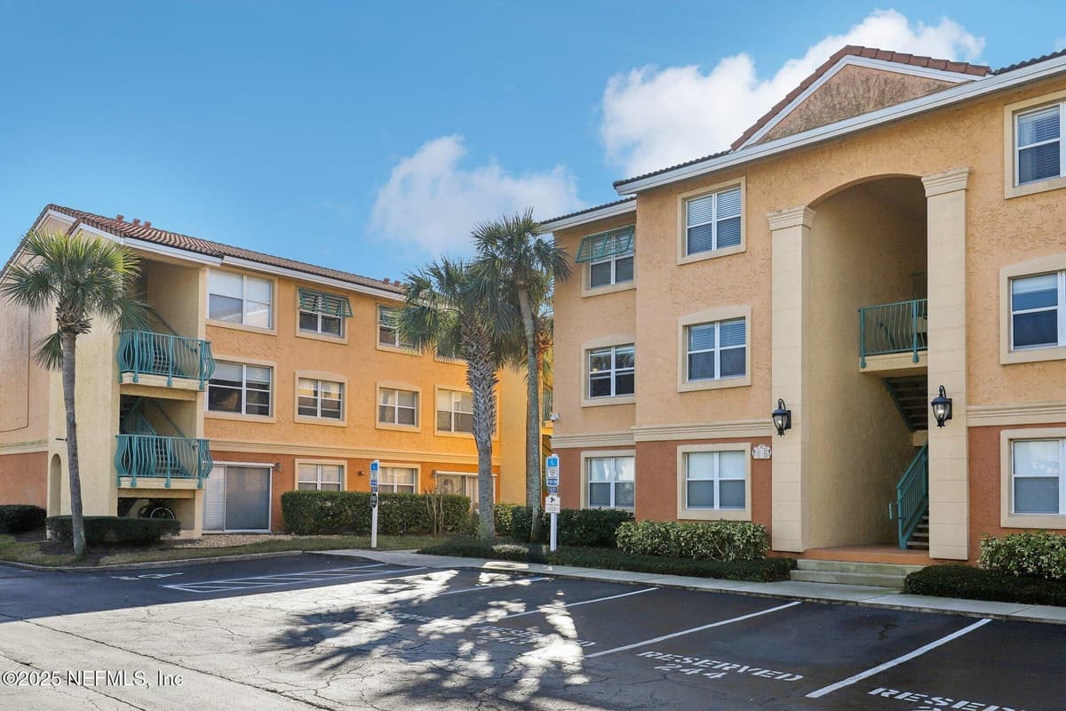 200 LAGUNA VILLAS Boulevard C21, Jacksonville Beach, FL 32250 3