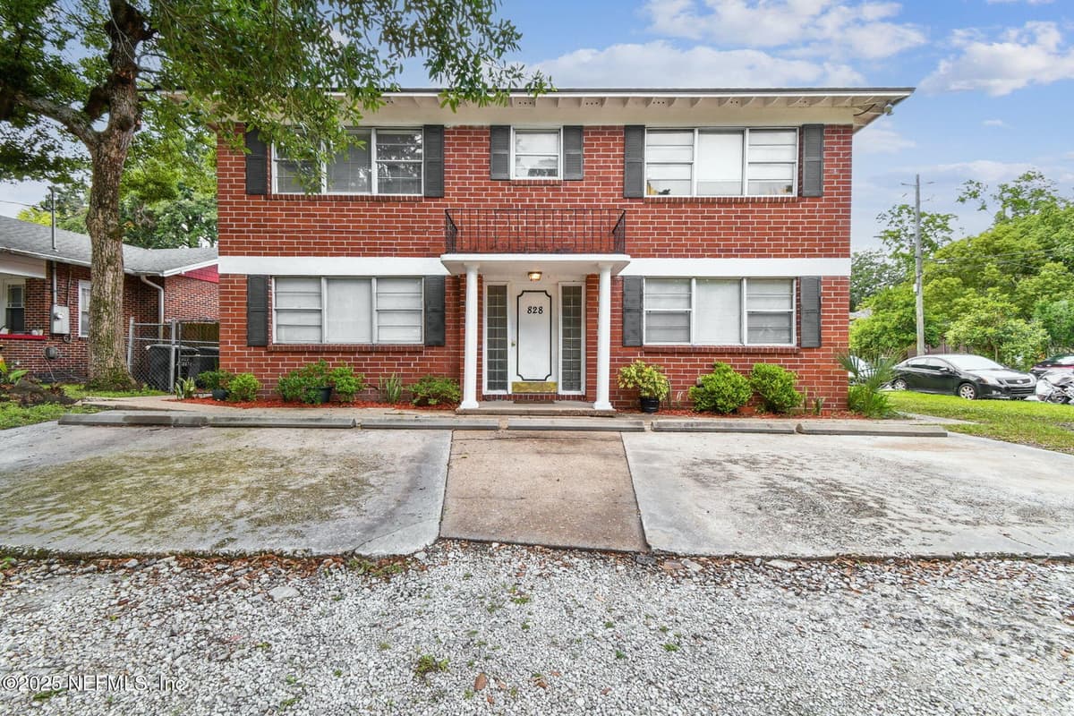 828 ACOSTA Street, Jacksonville, FL 32204 2
