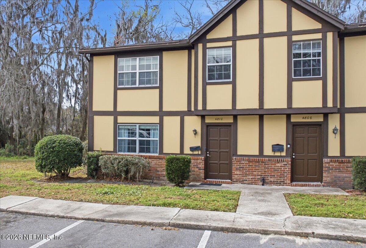 4810 WINDRUSH Lane C-4-A, Jacksonville, FL 32217