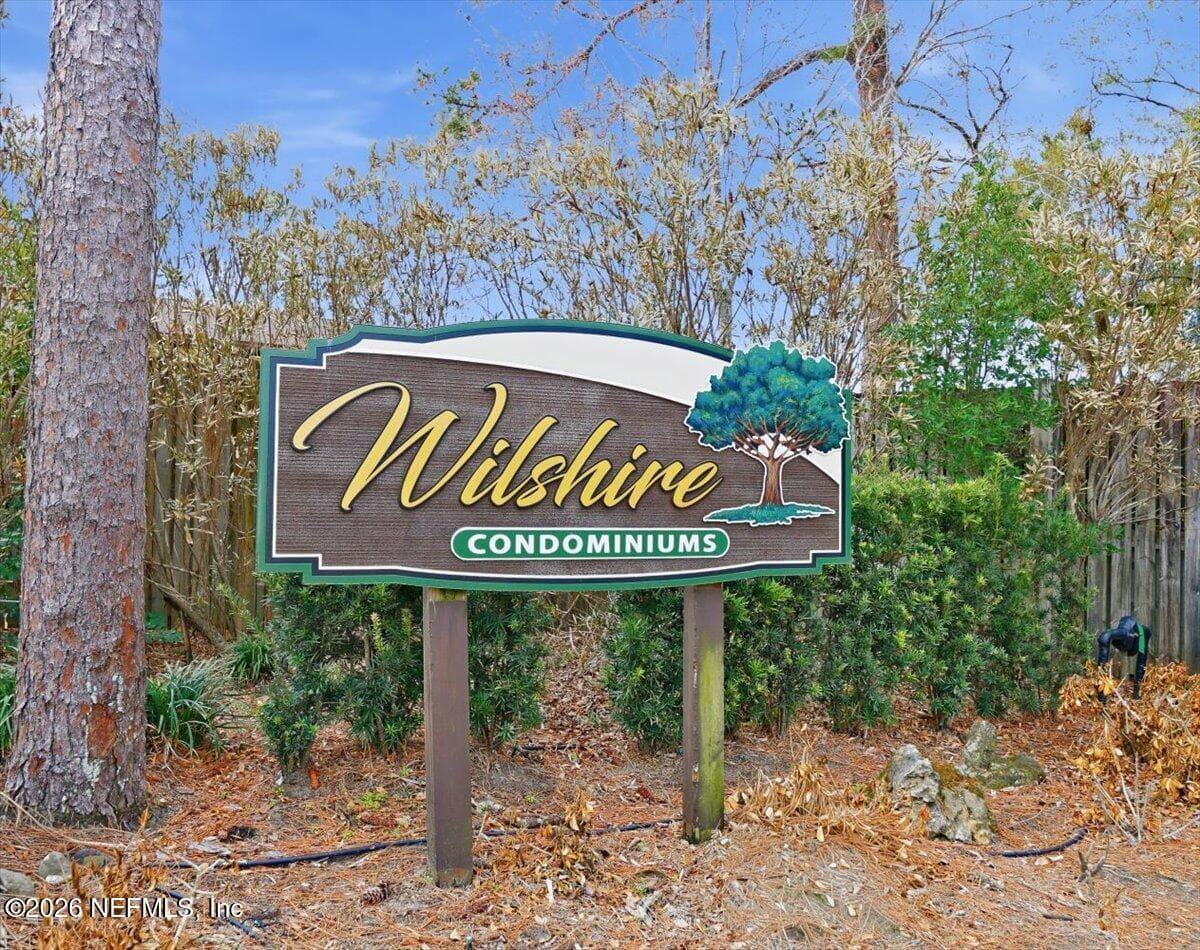 4810 WINDRUSH Lane C-4-A, Jacksonville, FL 32217 2