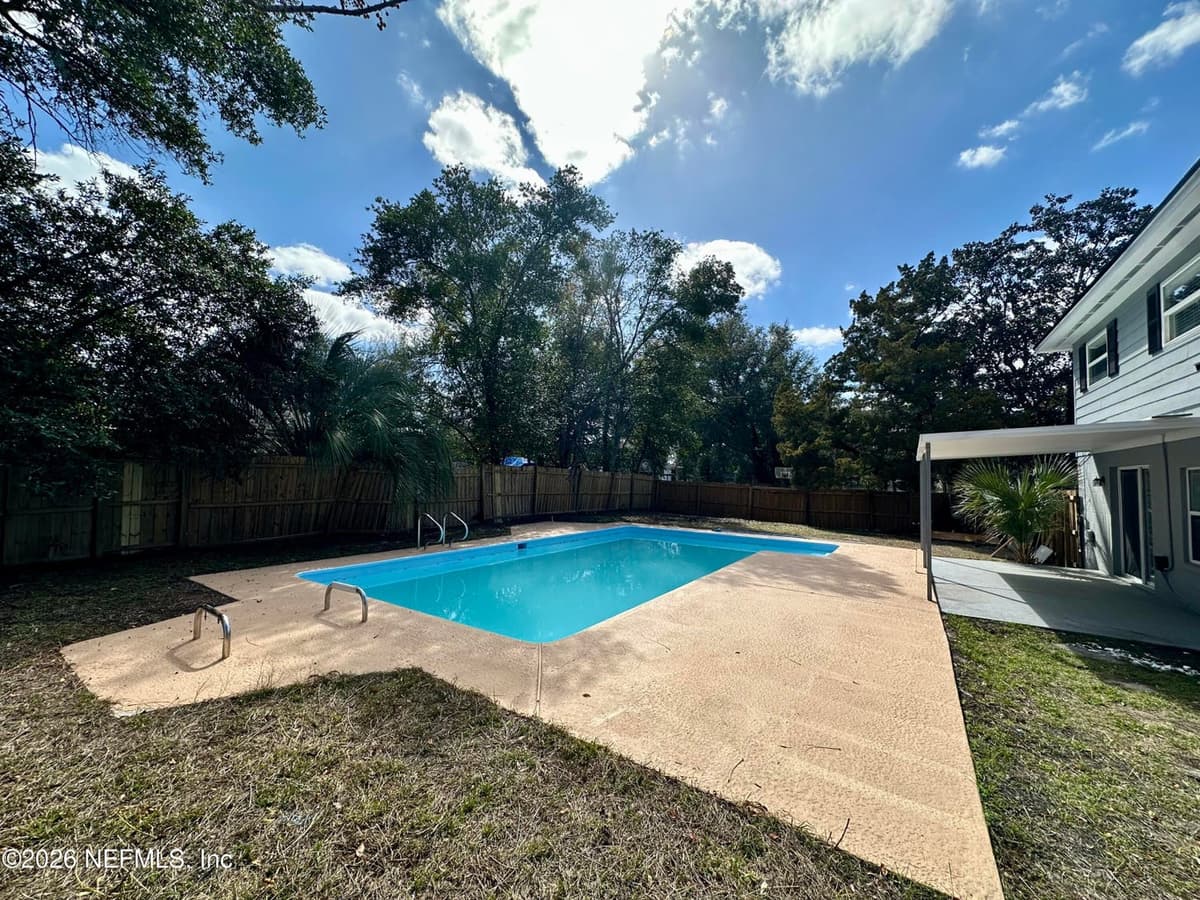 8044 RENAULT Drive N, Jacksonville, FL 32244 2