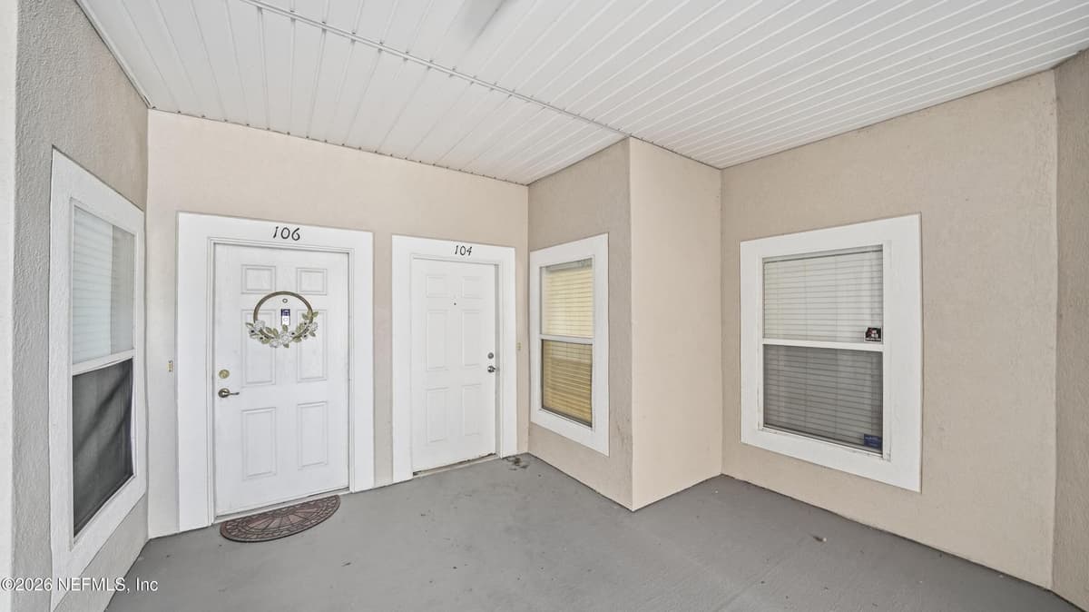 6081 MAGGIES Circle 104, Jacksonville, FL 32244 3