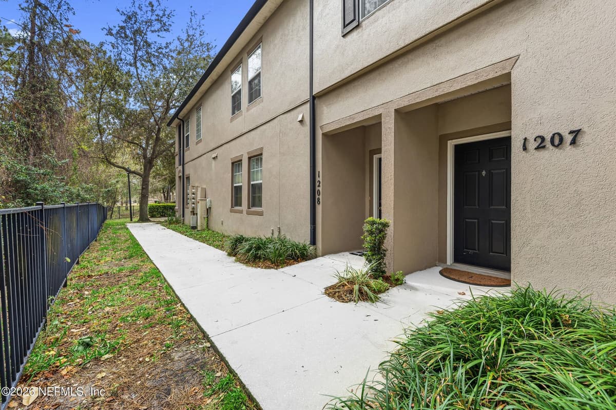 12301 KERNAN FOREST Boulevard 1207, Jacksonville, FL 32225 2