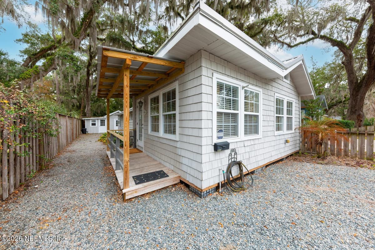 2813 PRINCETON Avenue, Jacksonville, FL 32210 2