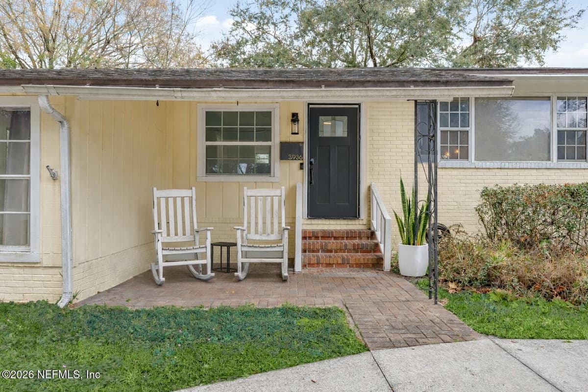 3936 MIRUELO Circle N, Jacksonville, FL 32217 2