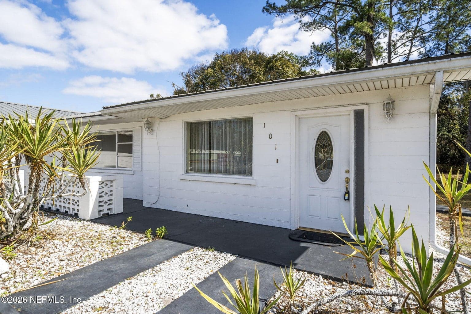 101 E HARRIS Street, Palatka, FL 32177