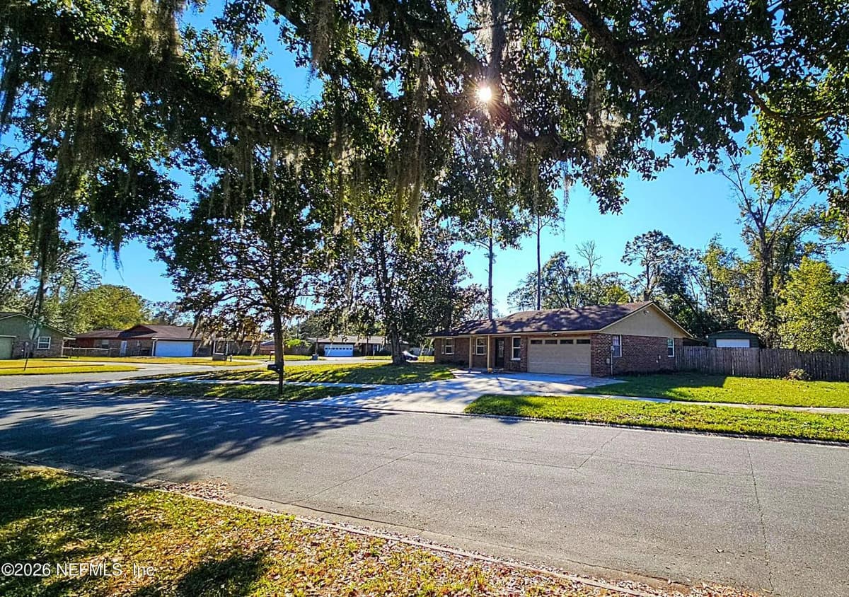 4978 LOFTY PINES Circle W, Jacksonville, FL 32210 2
