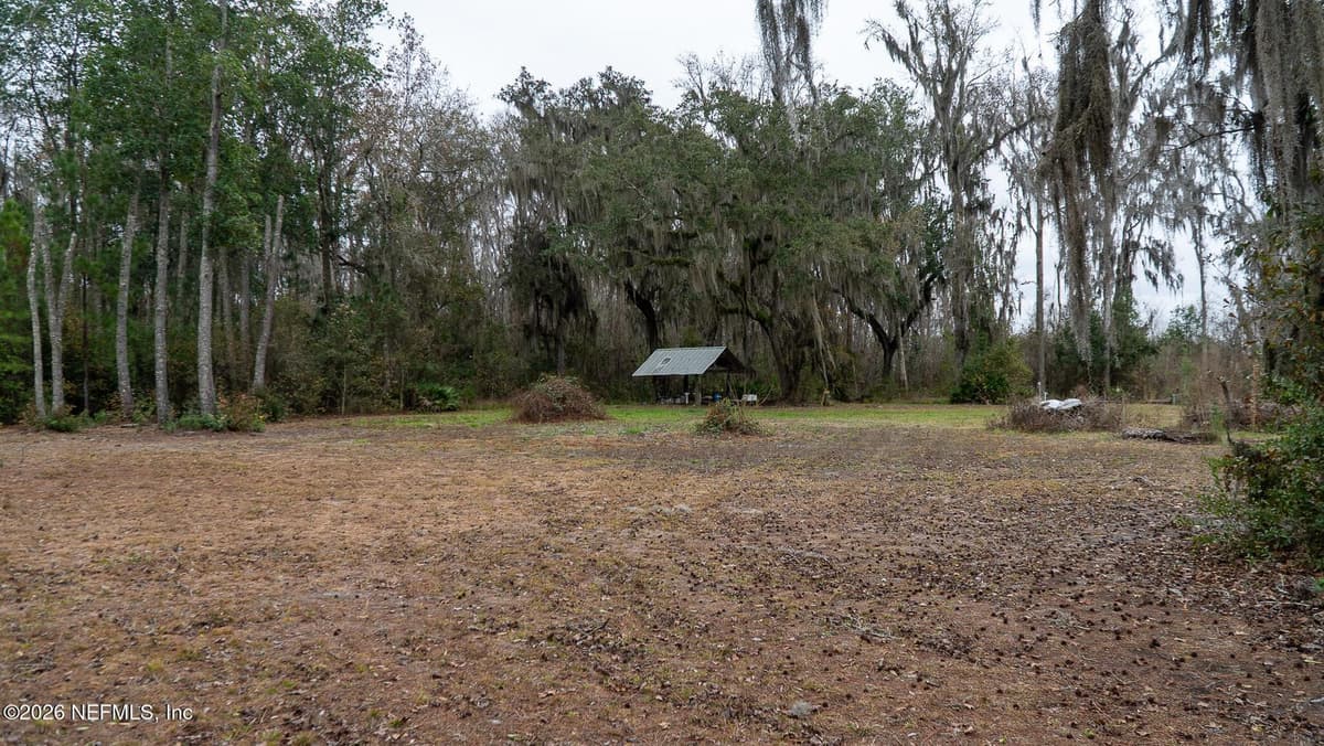 455 W RIVER Road, Palatka, FL 32177 3