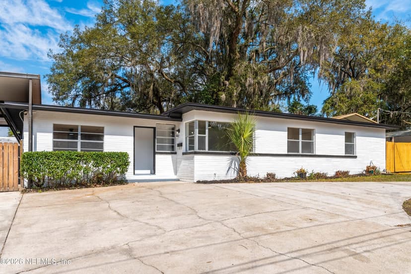 8845 ATTER Lane, Jacksonville, FL 32216