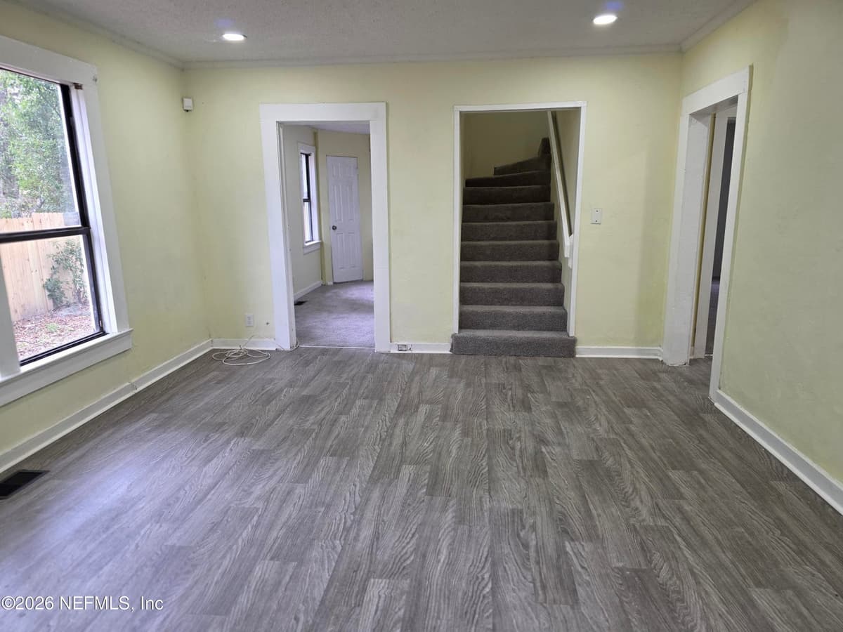 454 LINWOOD Avenue, Jacksonville, FL 32206 3