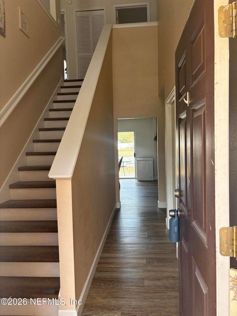 2127 SOTTERLEY Lane, Jacksonville, FL 32220 2