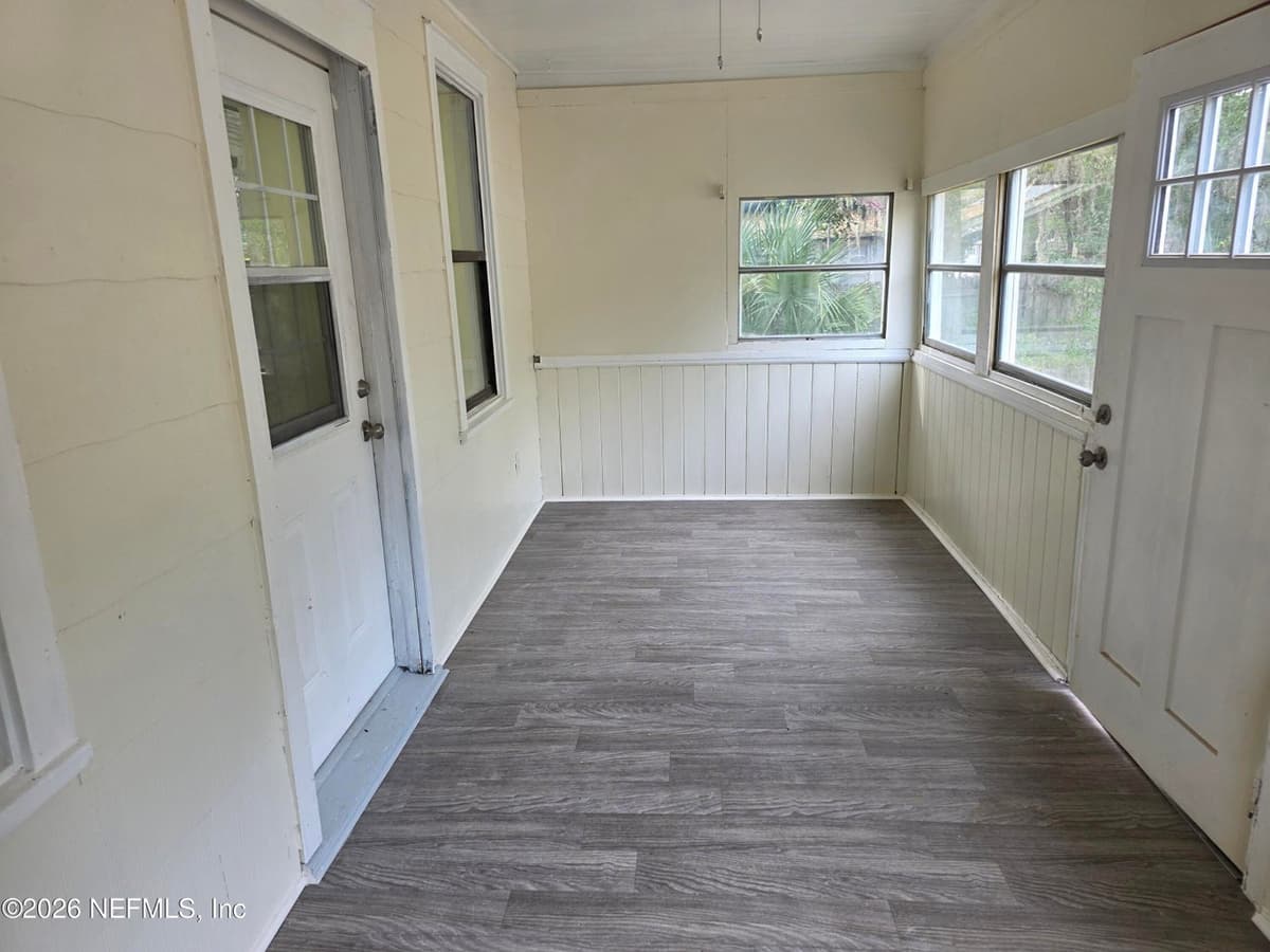 454 LINWOOD Avenue, Jacksonville, FL 32206 2