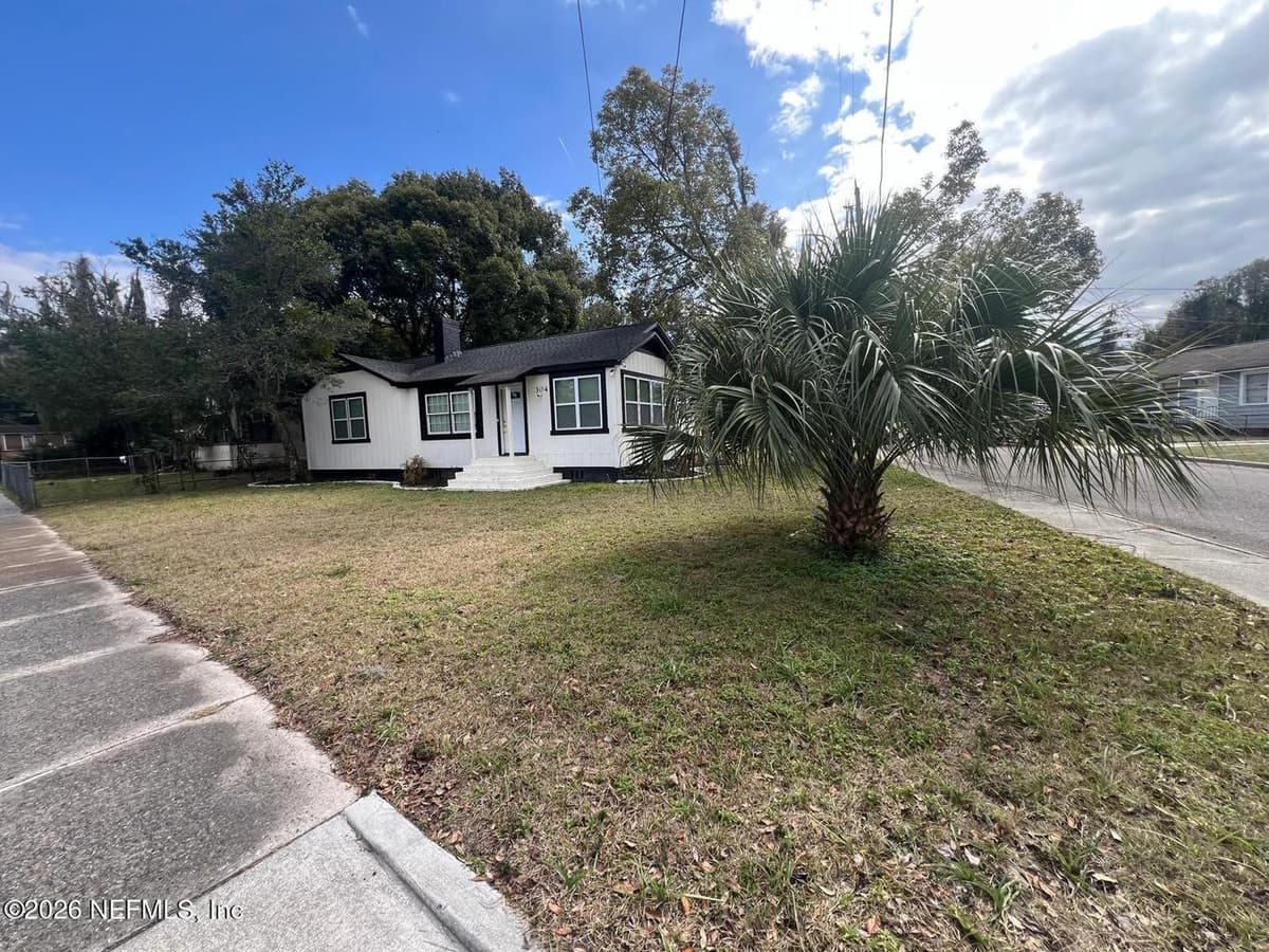 304 LAWTON Avenue, Jacksonville, FL 32208 2